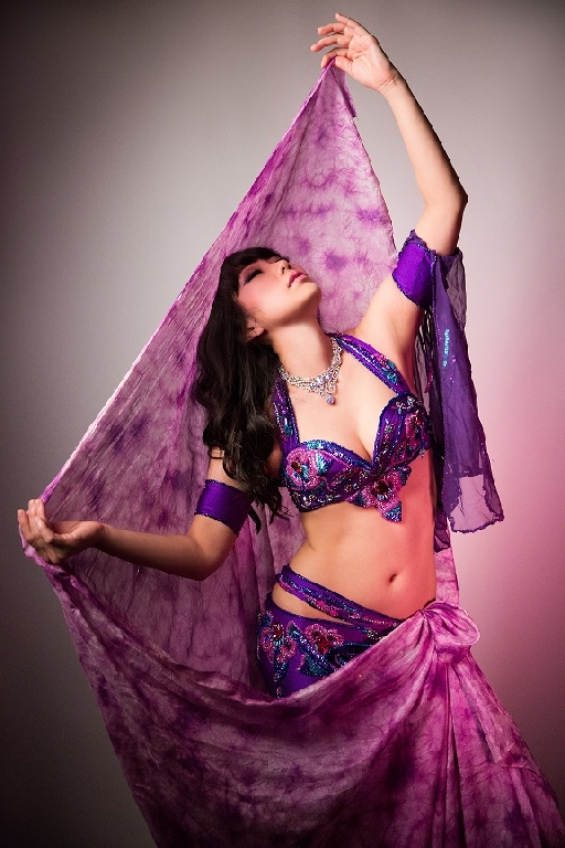 ベリーダンス・スタジオ ラジーズの講師紹介